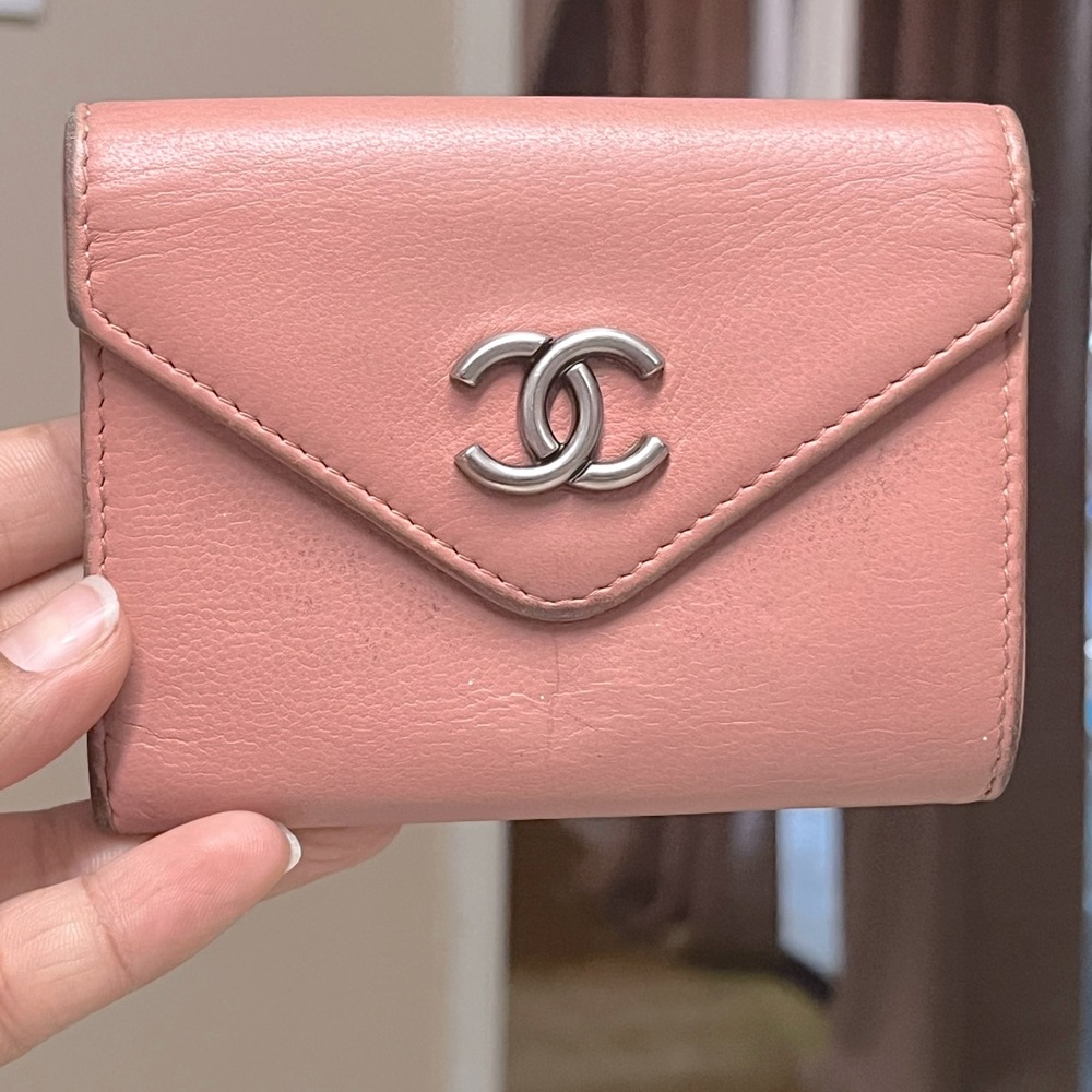 Low start ✨ CHANEL Blush Pink Leather card holder wallet
